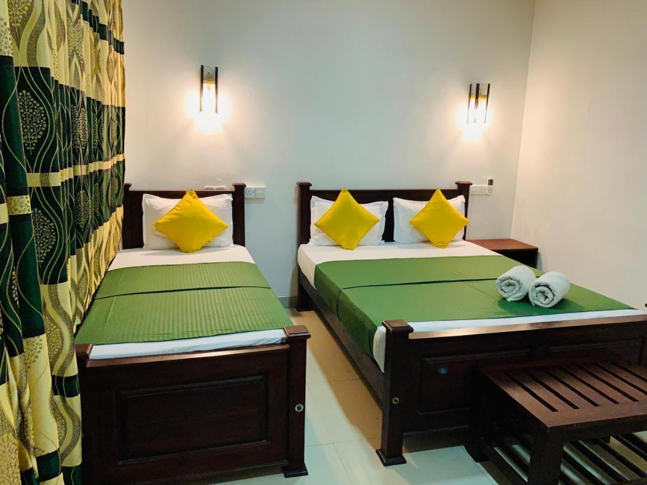 Habarana Dulwan Guest House Room photo